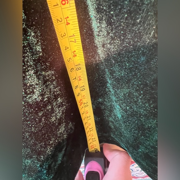 EUC Dark Green Velvet formal dress by Holiday Editions size XS - Picture 6 of 7